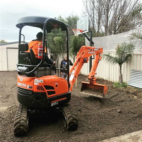 mini digger 1.7 ton|1.5 tonne digger hire price.